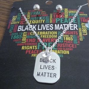 Stainless steel knecklace